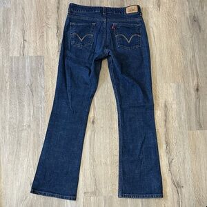 Levi’s low rise blue denim jeans